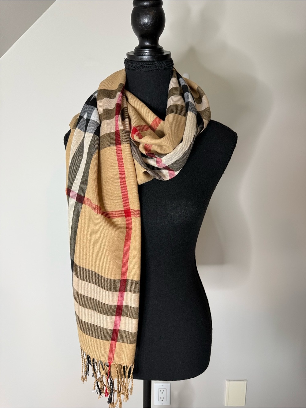 PASHMINA Wool Tan Plaid Scarf Wrap Shawl Burberry Pattern *Flaw - Picture 6 of 11